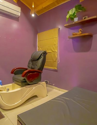 Hotel and resort with spa in Mount Abu
